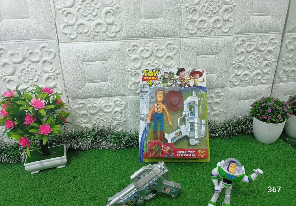"‌مسدس ليزر اودي  و باظ كارت Toy story"